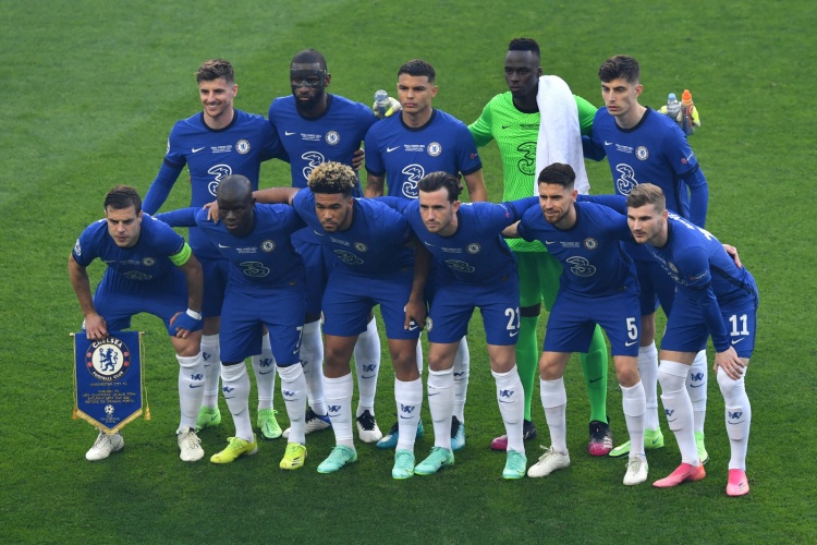 亚马尔：我不想要兰博基尼，有奥迪或者奔驰我就满意（亚马尔：兰博基尼不必，奥迪或奔驰就够了）