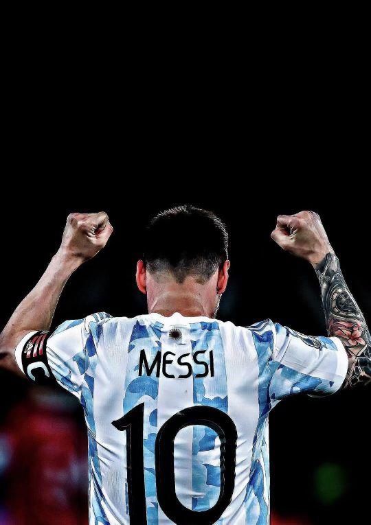 穆帅：我和孔蒂不是朋友，他是顶级教练但我不清楚他的为人（穆帅：和孔蒂算不上朋友，他是顶级主帅，但他的为人我不太了解）