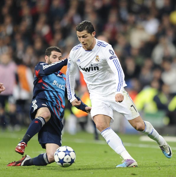 国足阵容进行大幅调整（国足阵容迎来重大调整）