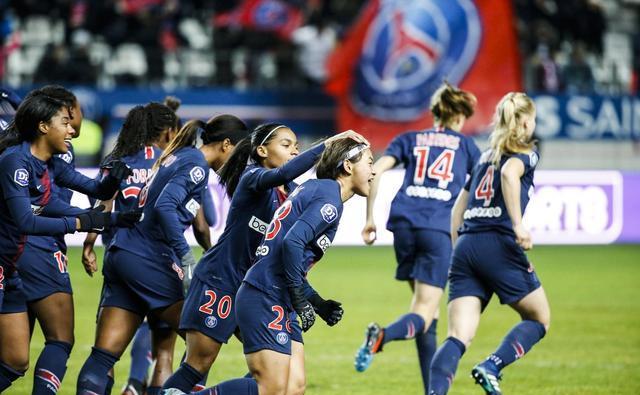 14轮不胜！佛罗伦萨客场1-3遭萨索洛逆转，沃尔帕托传射（佛罗伦萨苦吞14轮不胜，客场1-3被萨索洛翻盘，沃尔帕托一传一射立功）