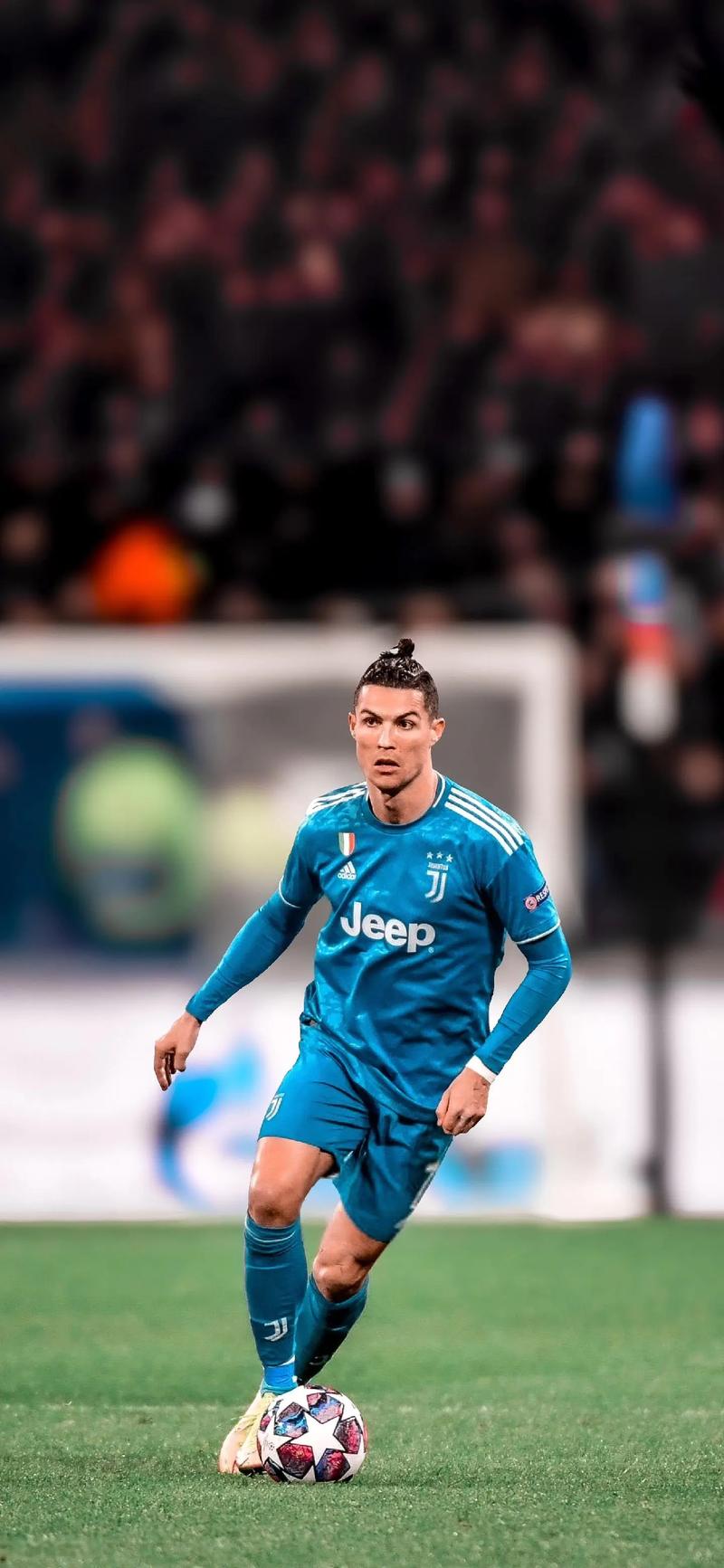 沃特金斯和罗杰斯上赛季至今连线已造8球，英超同期最多（自上季至今，沃特金斯与罗杰斯合力贡献8球，英超同期最多）