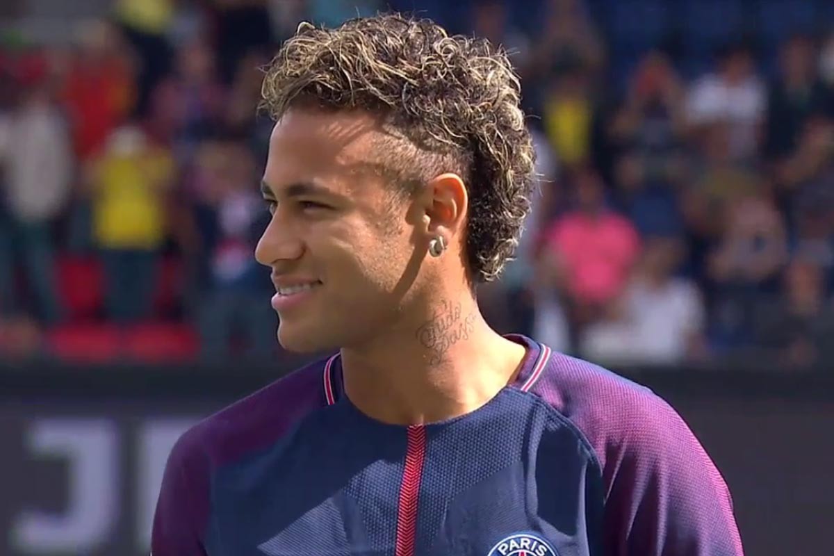 王燊超赛后喊话球迷：明年为第五个冠军拼搏（王燊超赛后向球迷表态：明年冲击第五冠）